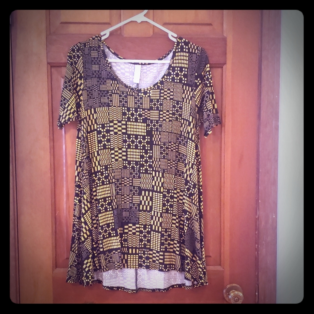 LuLaRoe Perfect T